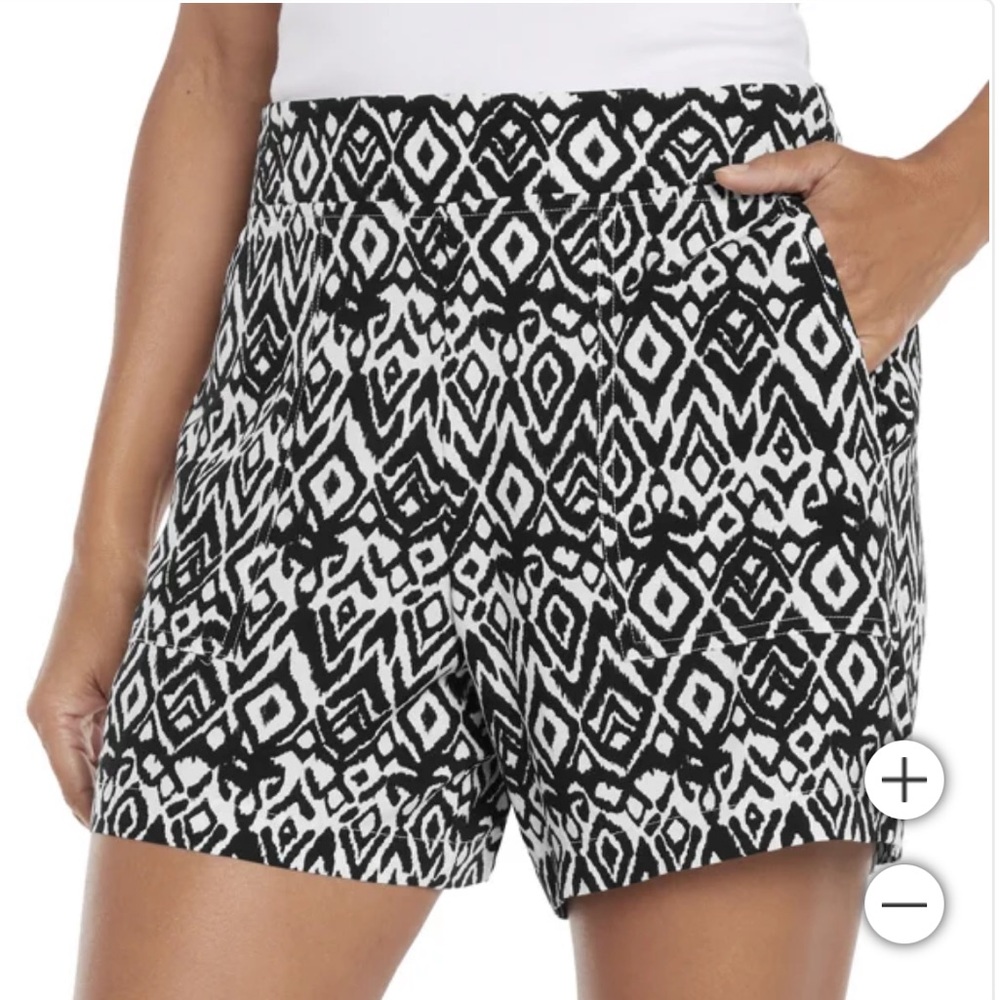 New! Wildfox Boho Lightweight Trouser Shorts